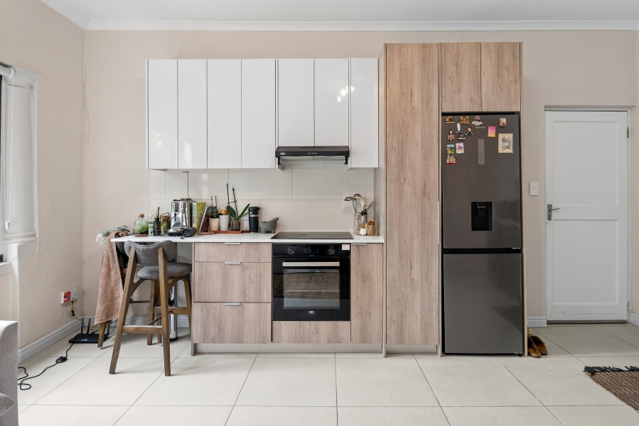 1 Bedroom Property for Sale in Kenilworth Western Cape